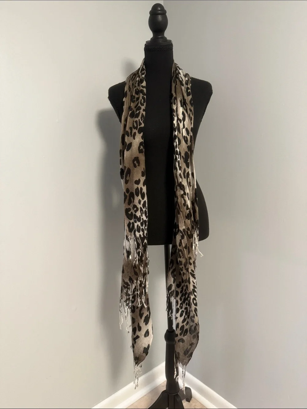 Leopard Print Lightweight Scarf - Beige and Black